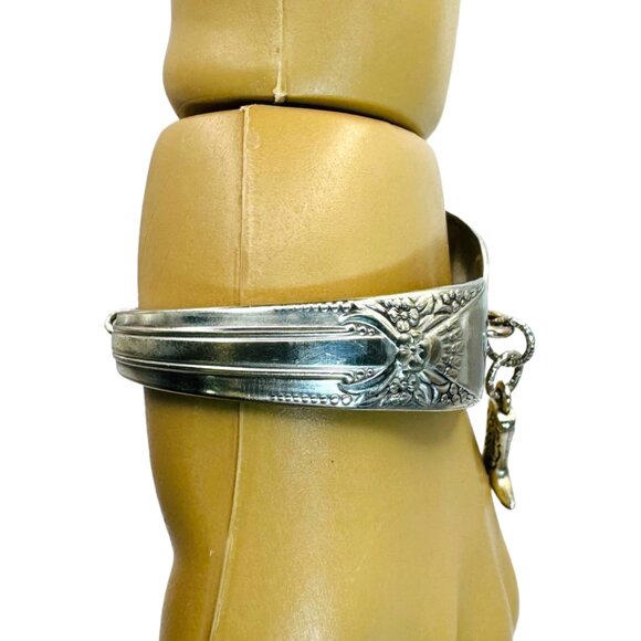 Vintage Artisan Silver Plated Silverware Spoon Bracelet With Western Boot Charm - Picture 6 of 16